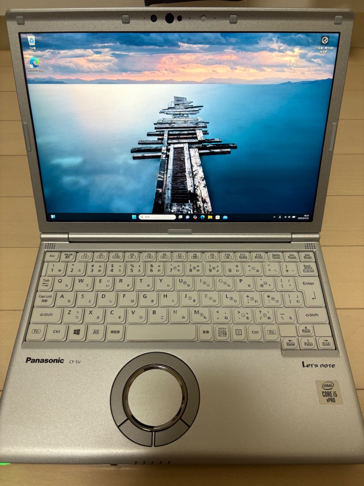 Win11★i5＋SSD256G＋8Gメモリで速っ★人気のレッツノート レッツノートSV9 win11/i5/16GB/SSD256G/office付⑨ - メルカリ