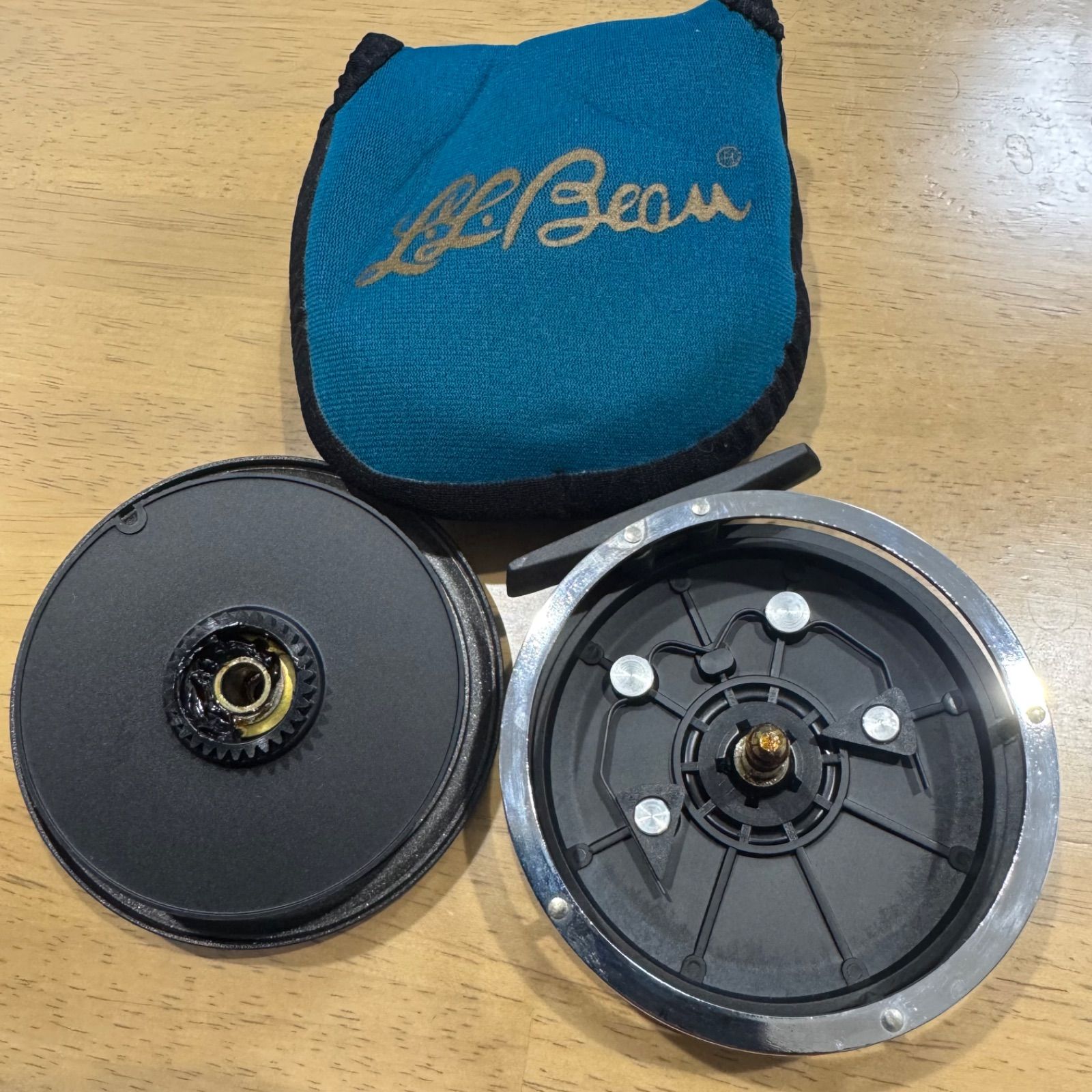 fly reel