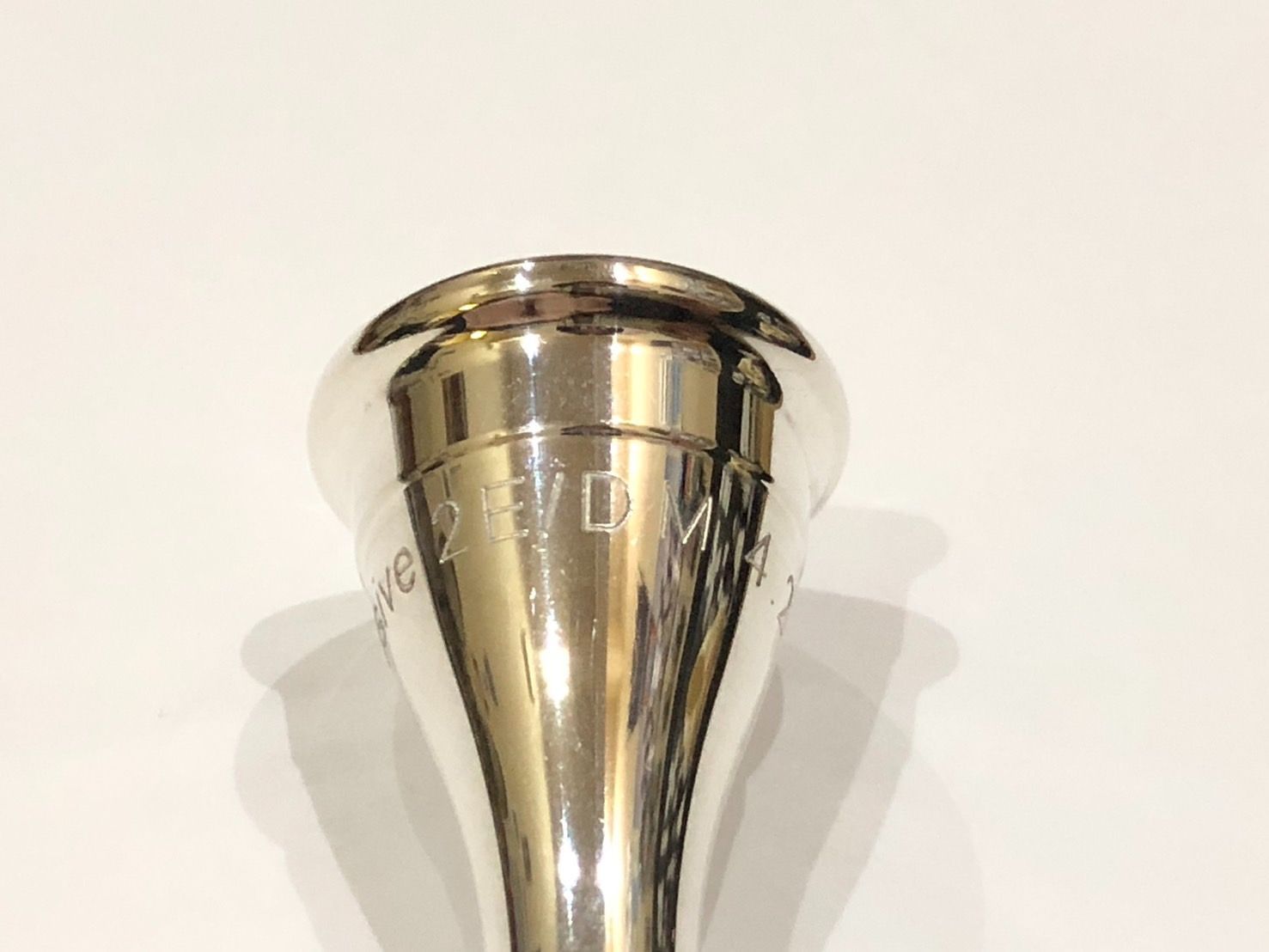 JK フレンチホルンマウスピース 2EM S.D シュテファンドールモデル JK フレンチホルンマウスピース 2EM S.D シュテファンドールモデル