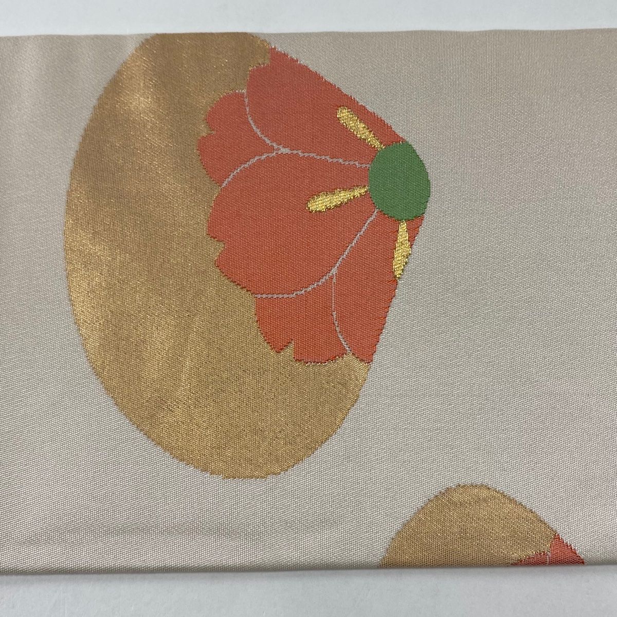 名古屋帯 秀品 桝屋高尾 落款 貝合わせ 箔 金糸 ピンクベージュ 正絹 
