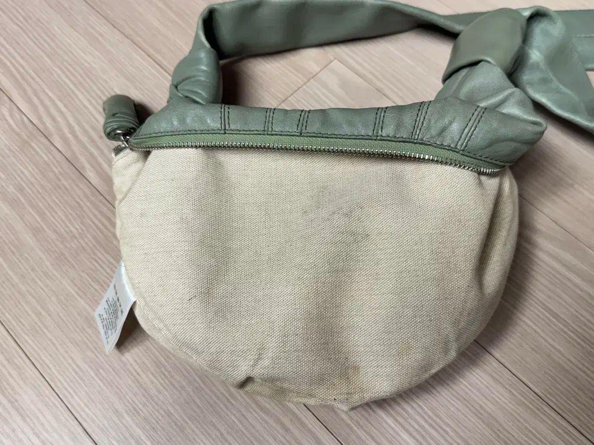 スモール ヘジグリーン