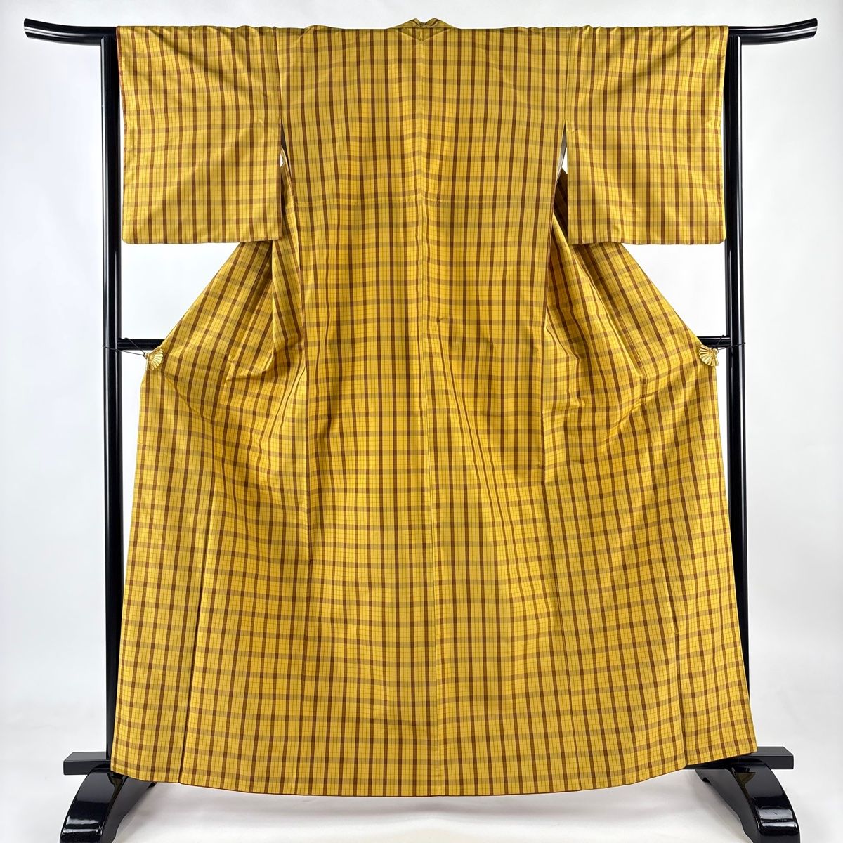 紬 身丈162.5cm 裄丈64.5cm M 袷 格子 山吹色 正絹 名品