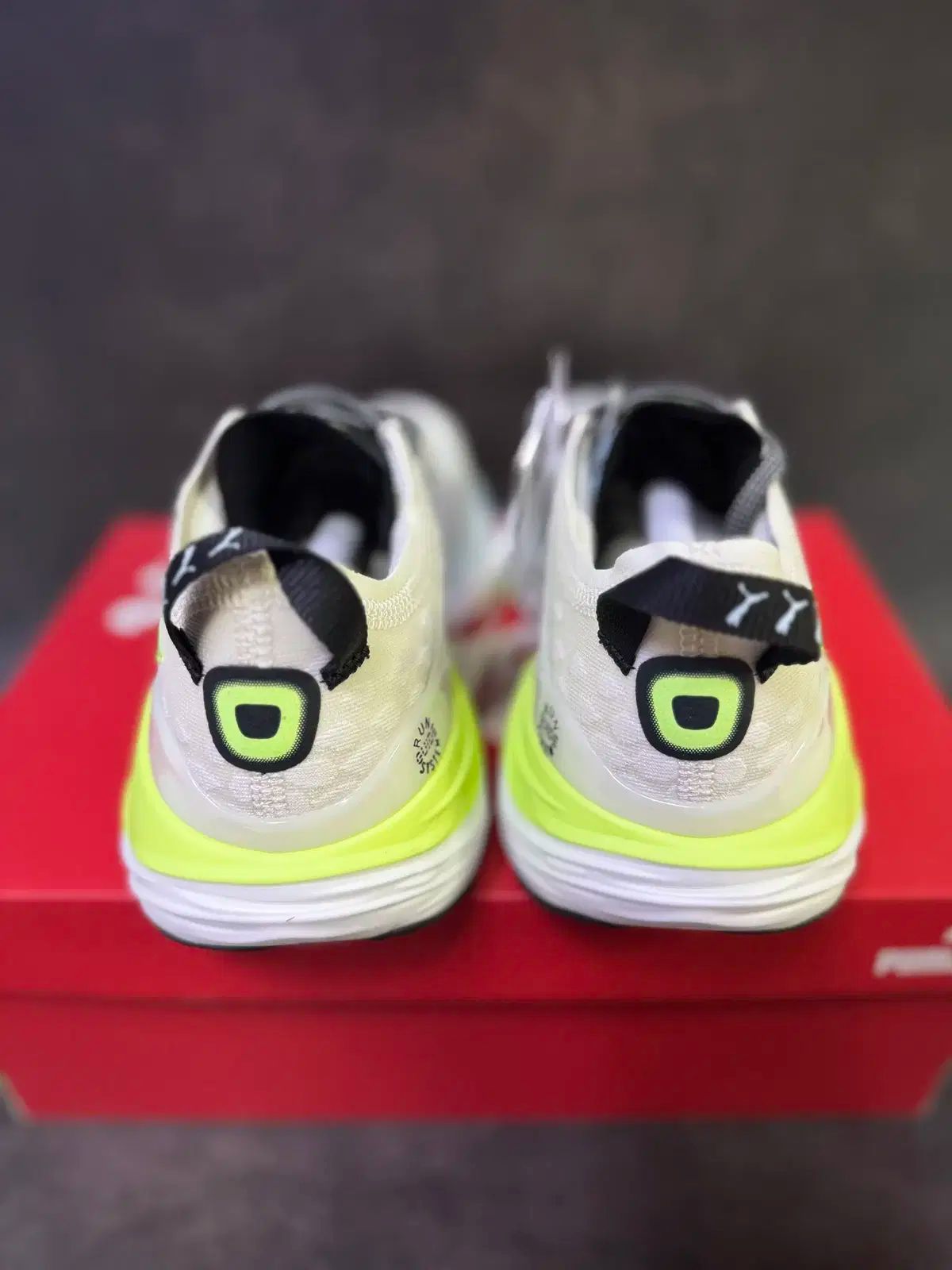  270 プーマ フォーエヴァー ラン ニトロ その他 靴