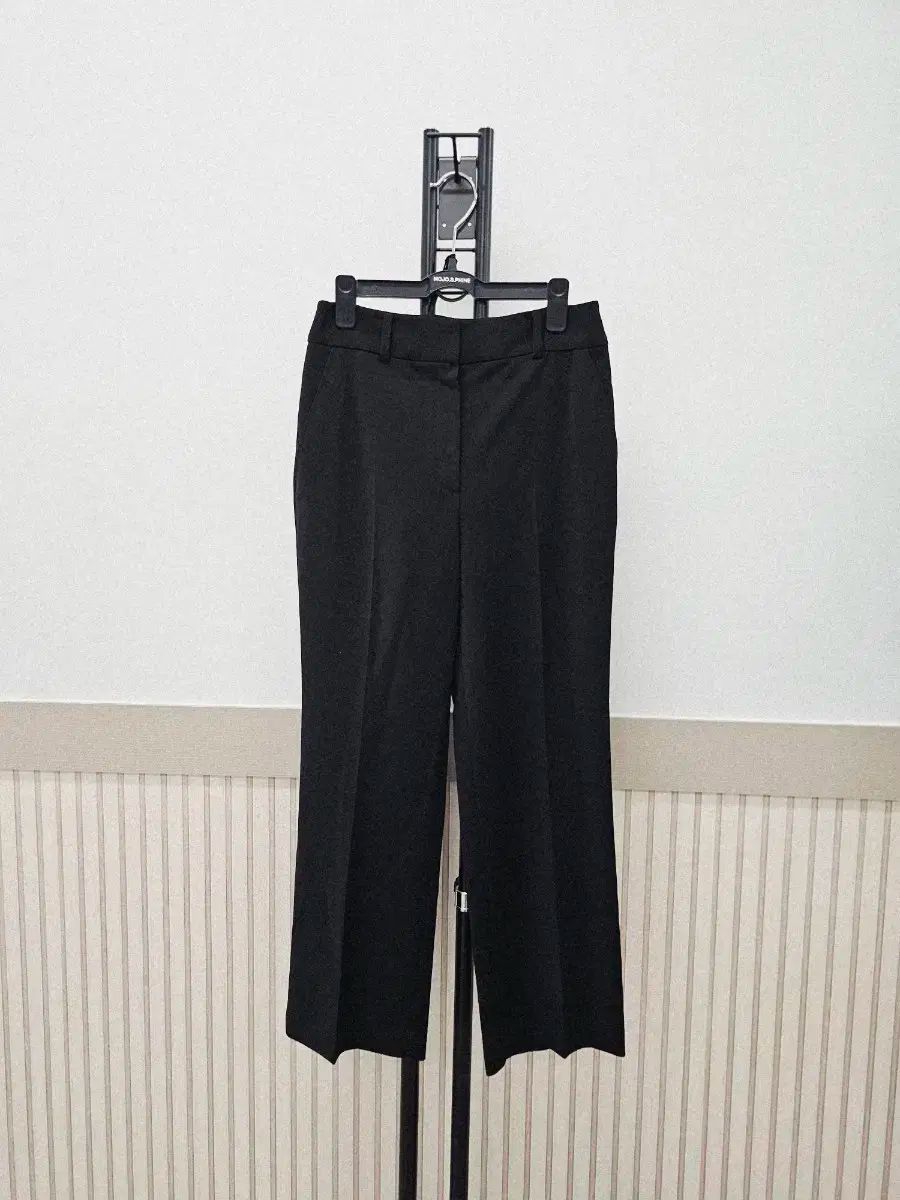 MOJO.S.PHINE モジョエスピン サマー シンプル セミブーツカットパンツ