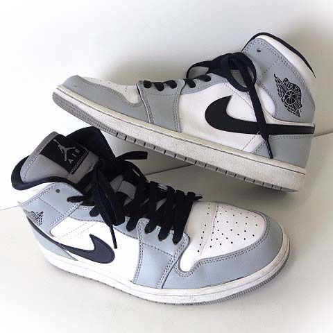 ナイキ NIKE AIR JORDAN 1 MID SMOKE GREY エアジョーダン 1 ミッド スニーカー 27.5cm ライト スモーク グレー US 9.5 くつ 靴 シューズ 554724-092