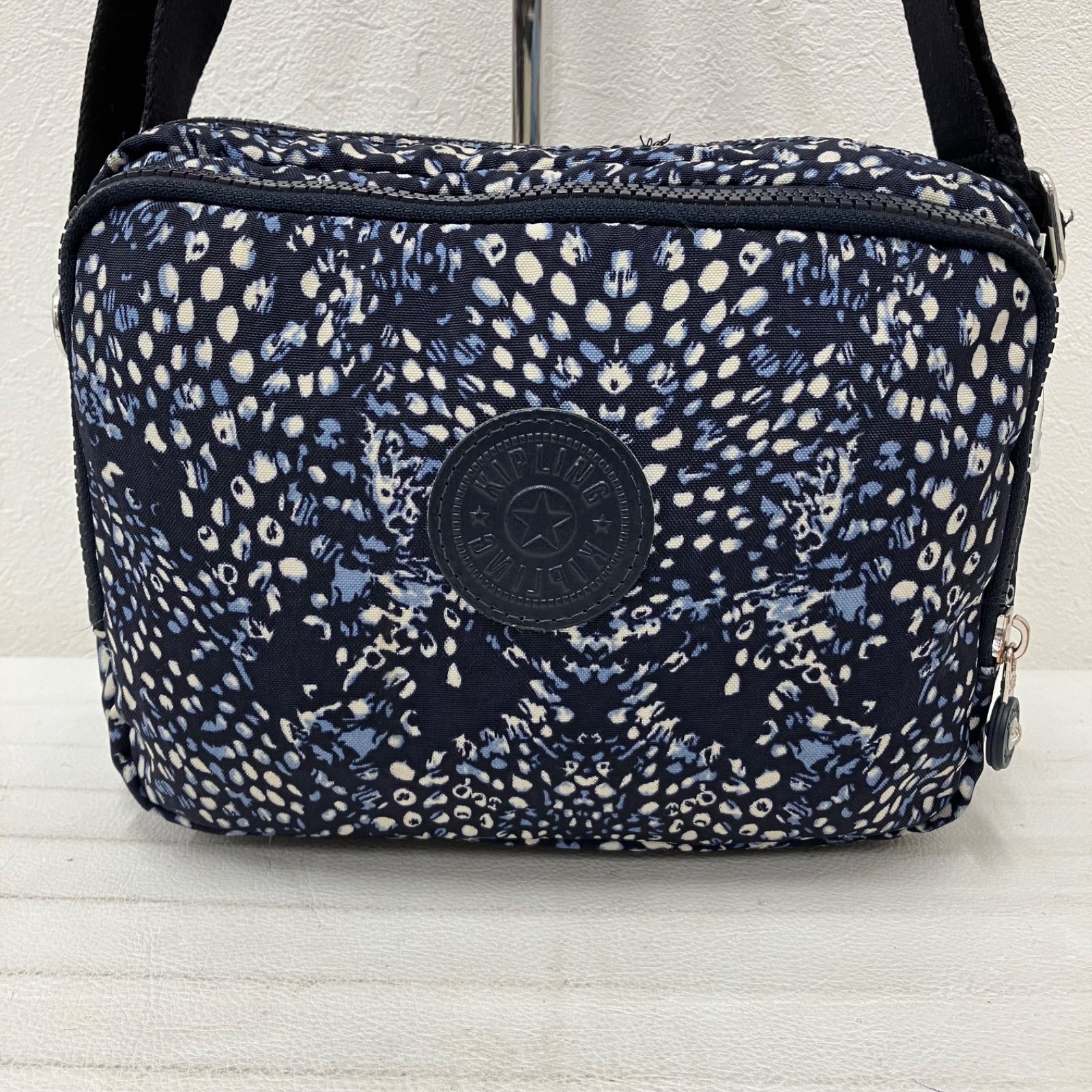 Kipling(キプリング) ショルダーバッグ - ブルー 斜めがけ 5048 Kipling(キプリング) ショルダーバッグ - ブルー 斜めがけ 5048