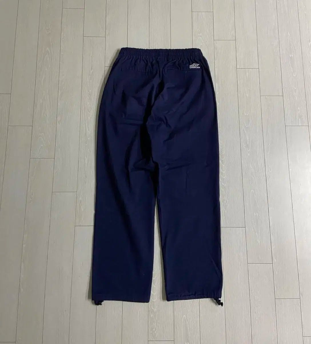 雷市場（ポンジャン）商品韓国直送】 M umbro(アンブロ) x