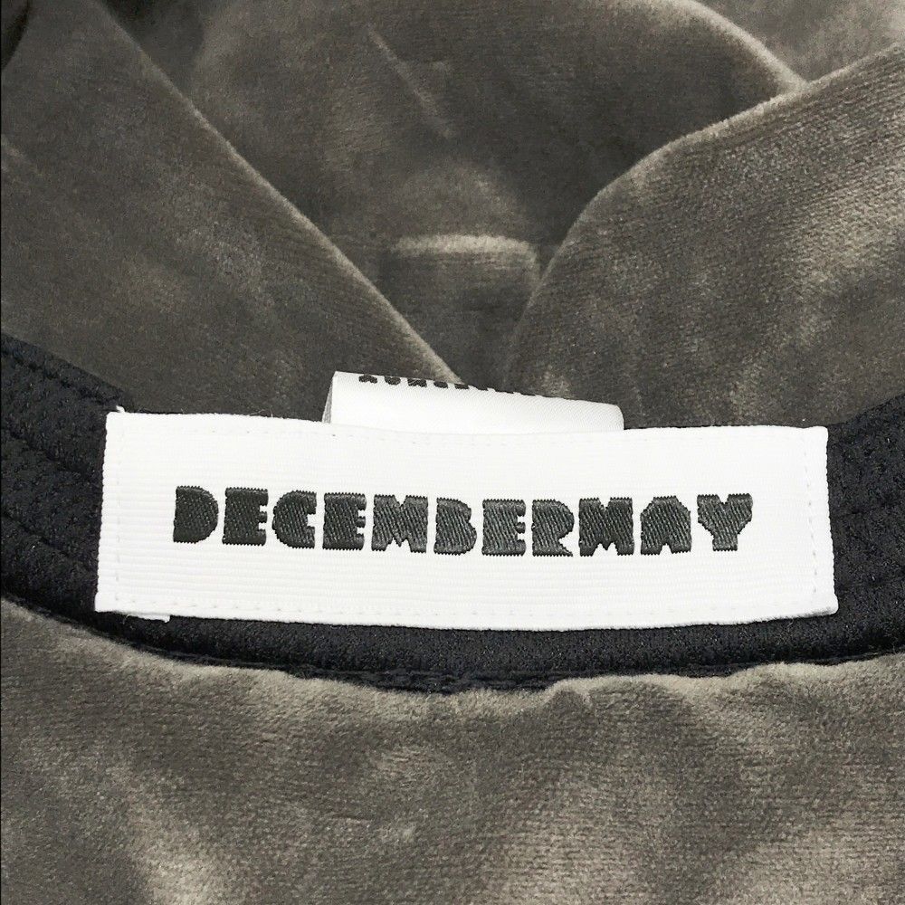 ディセンバーメイ