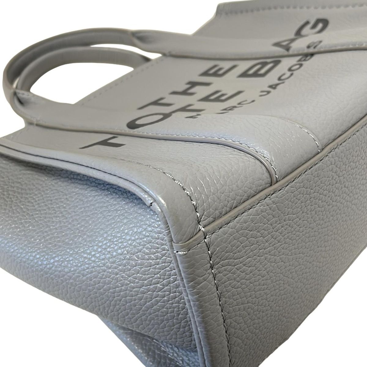 MARC JACOBS グレー レザーハンドバッグ マーク ジェイコブス MARC JACOBS バック （グレー