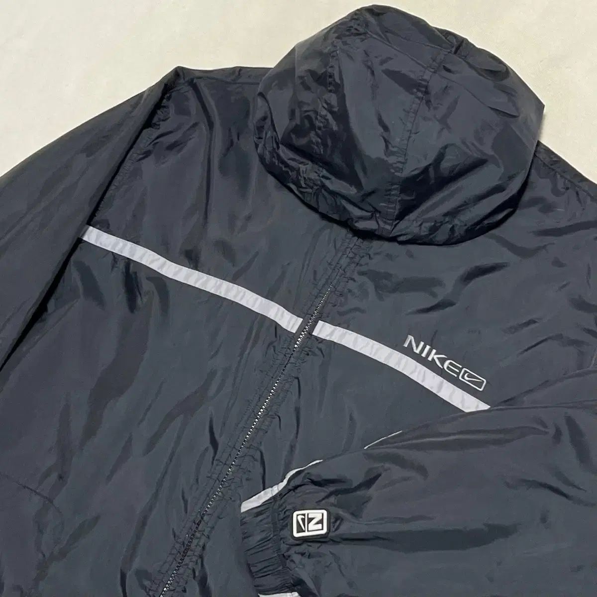XL Nike ナイキ ミドルライン フード ウインドブレーカー