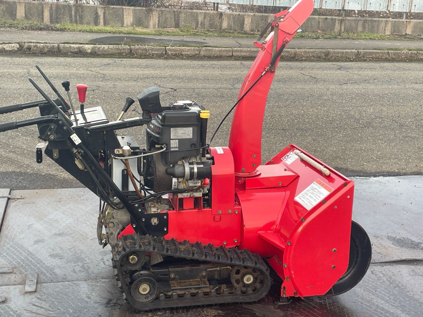 除雪機 ガソリン