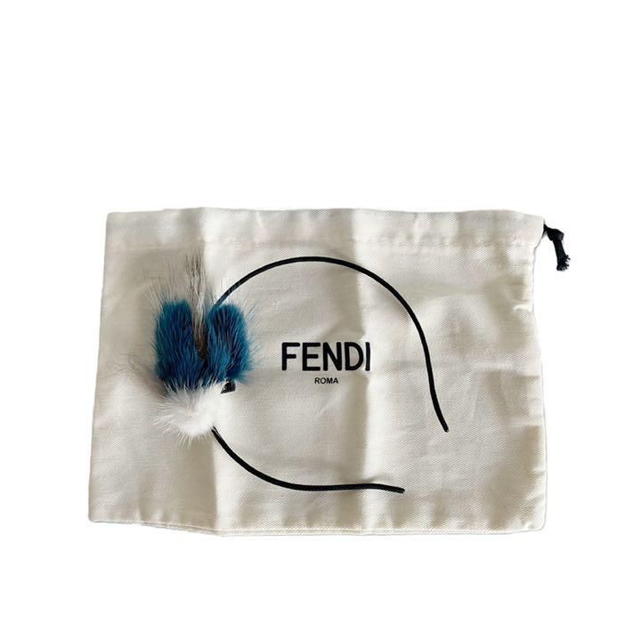 美品　FENDI　フェンディ　カチューシャ　ファー　CA0229690 美品 FENDI フェンディ カチューシャ ファー CA0229690 - メルカリ