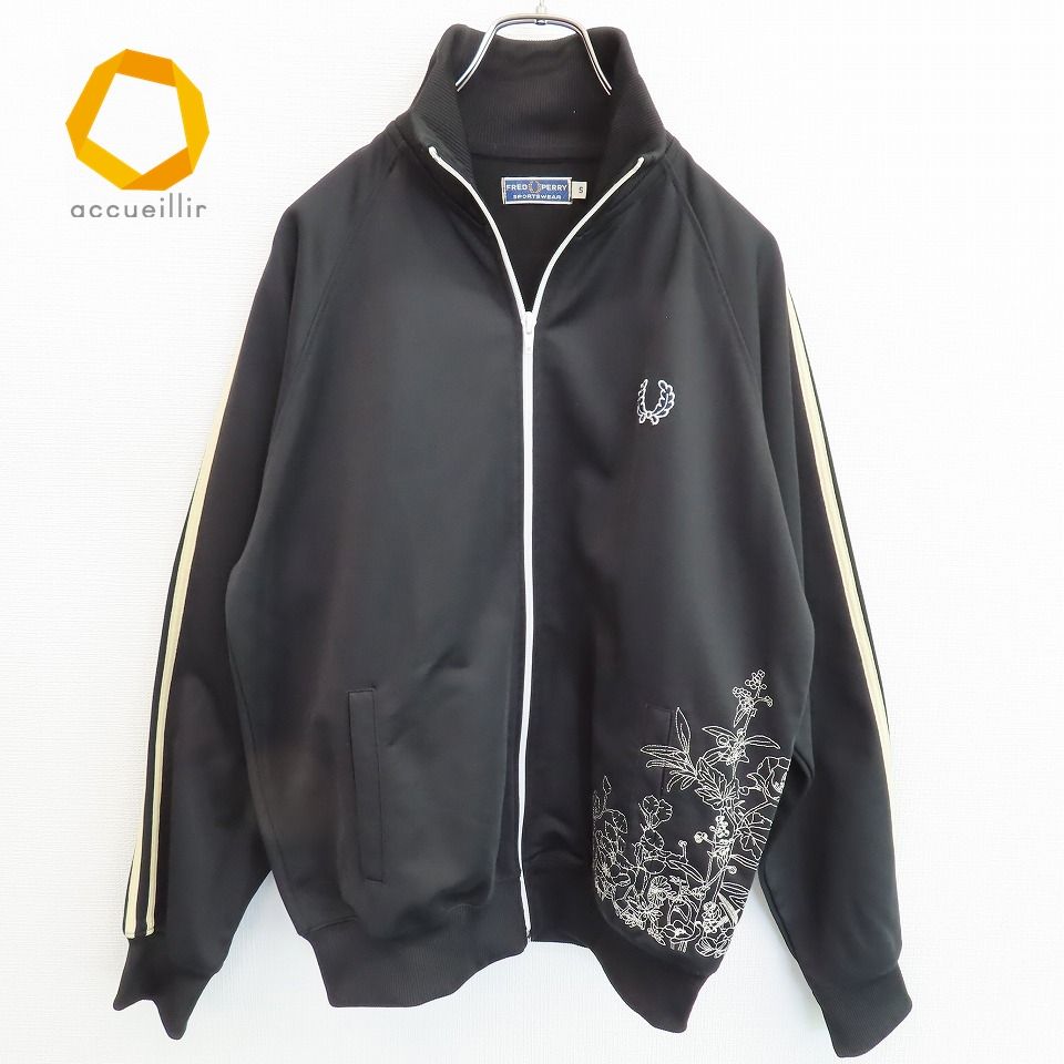 【美品】【FRED PERRY】トラックジャケットジャージ　サイドライン刺繍 フレッドペリー FREDPERRY 刺繍入り トラックジャケット ジャージ