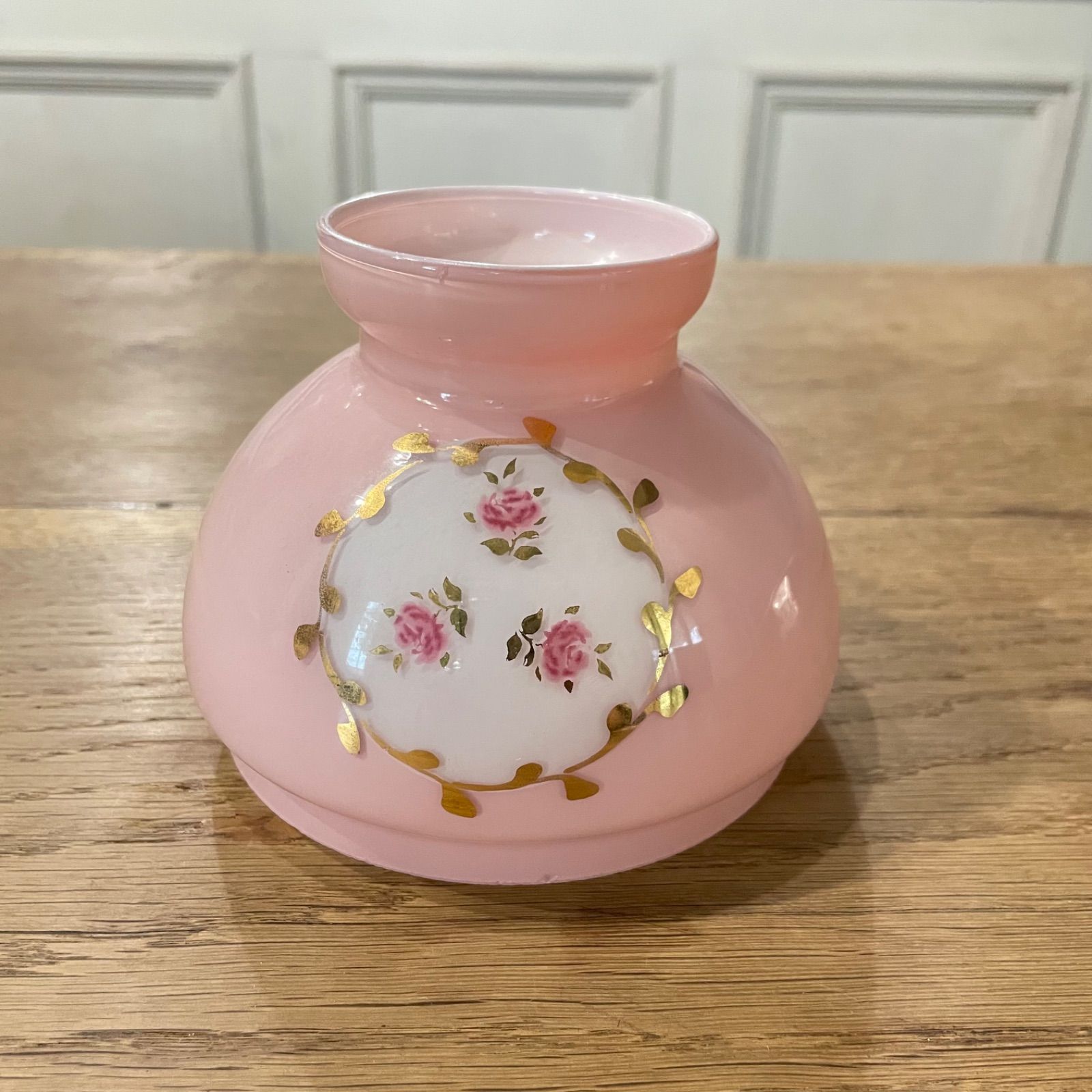 フランスアンティーク ピンク オパリンガラス 小花 ランプシェード