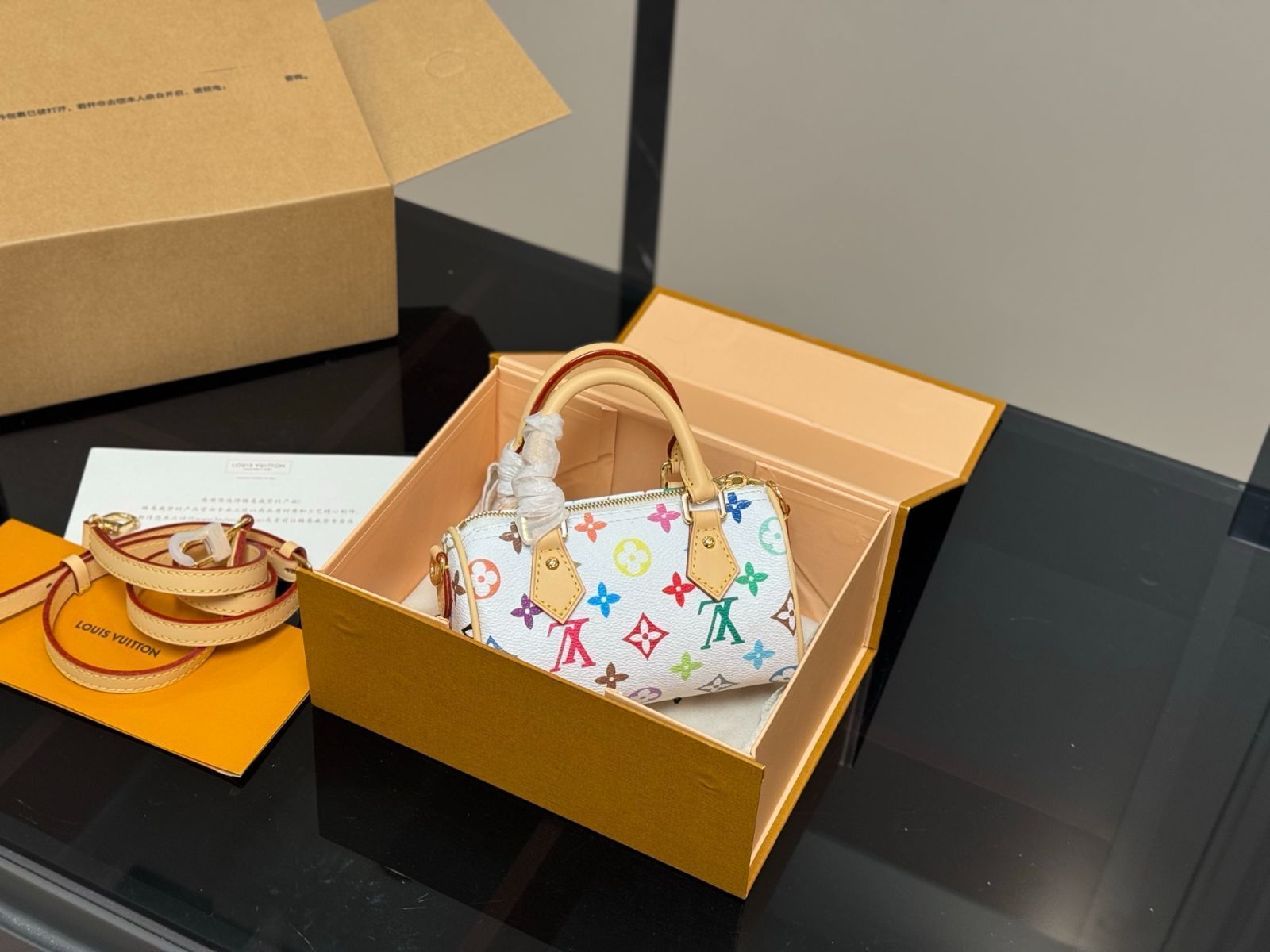 【限定品＊入手困難】LV Nano Speedy バッグ【送料無料】 今日特価】Louis Vuitton Speedy Nano・ルイ・ヴィトン