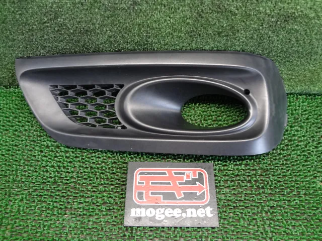 ホンダスパダ　RK5 左右フォグランプカバー ステップワゴンスパーダ RK5 RK6 前期 メッキ フォグ ライト