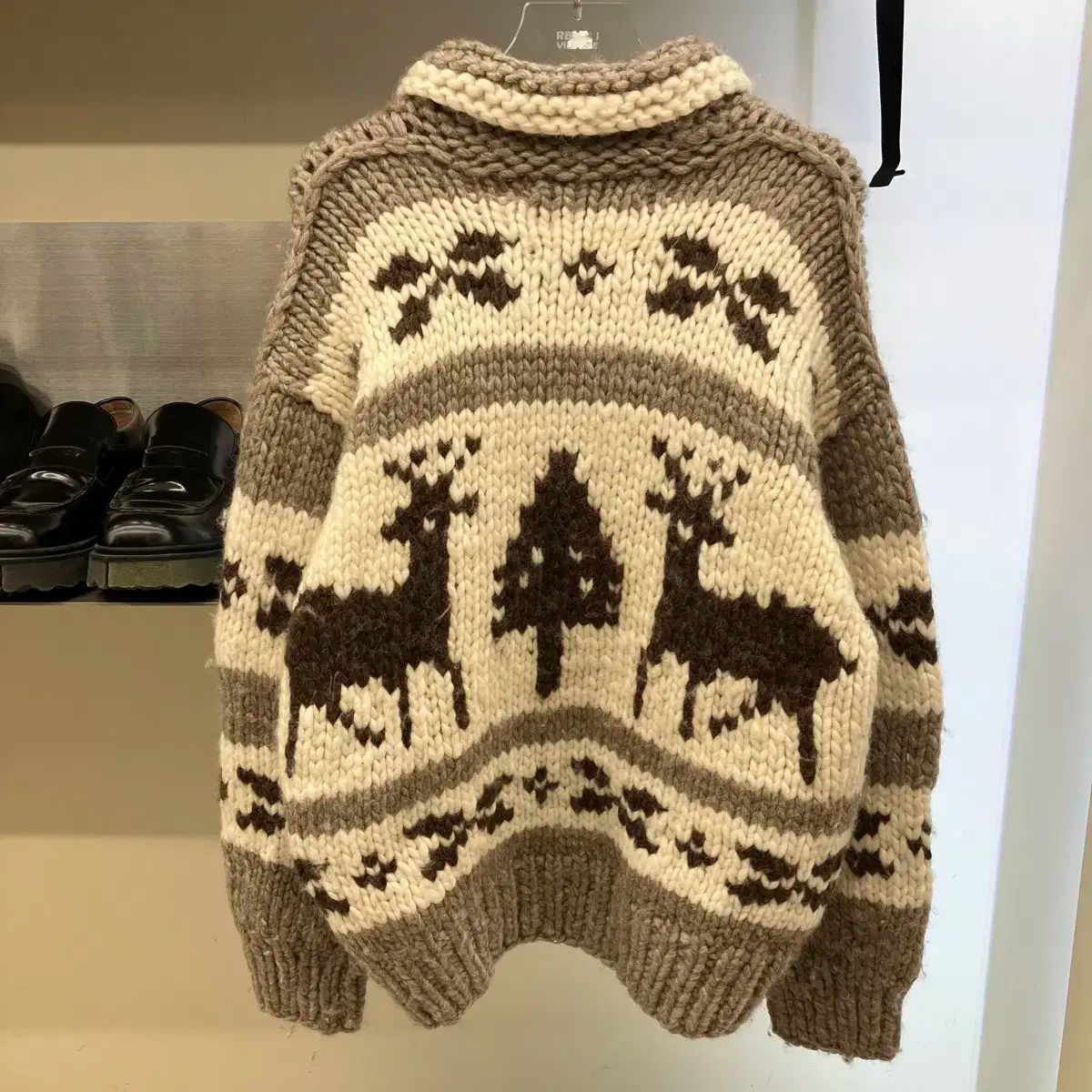 カウチンインディアン＊ニット　ジップアップ　セーター　厚手カーディガン COWICHAN INDIAN カウチンインディアン ウール100% ジップ ニット