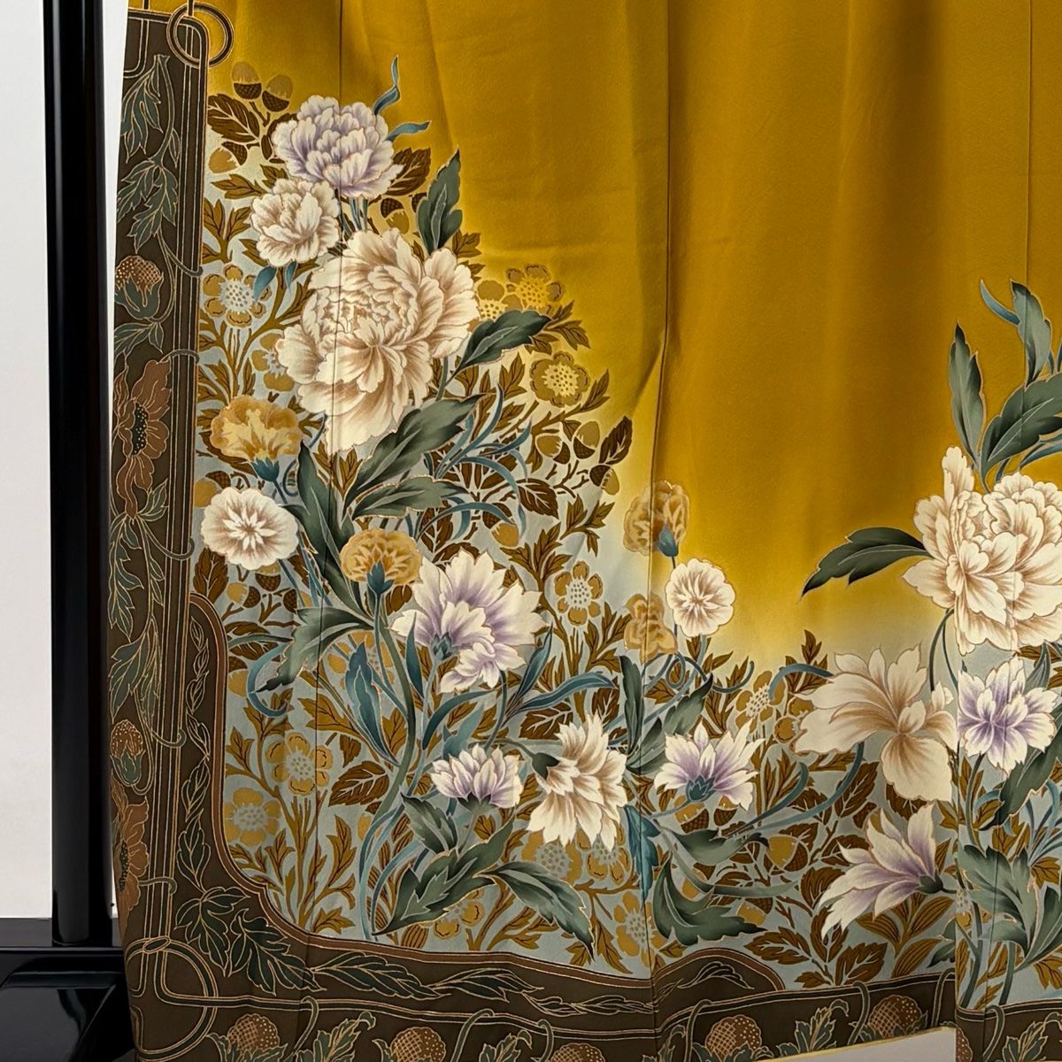 訪問着 身丈164.5cm 裄丈70cm L 袷 鈴乃屋 落款 牡丹 草花 金彩 ぼかし 山吹色 正絹 秀品