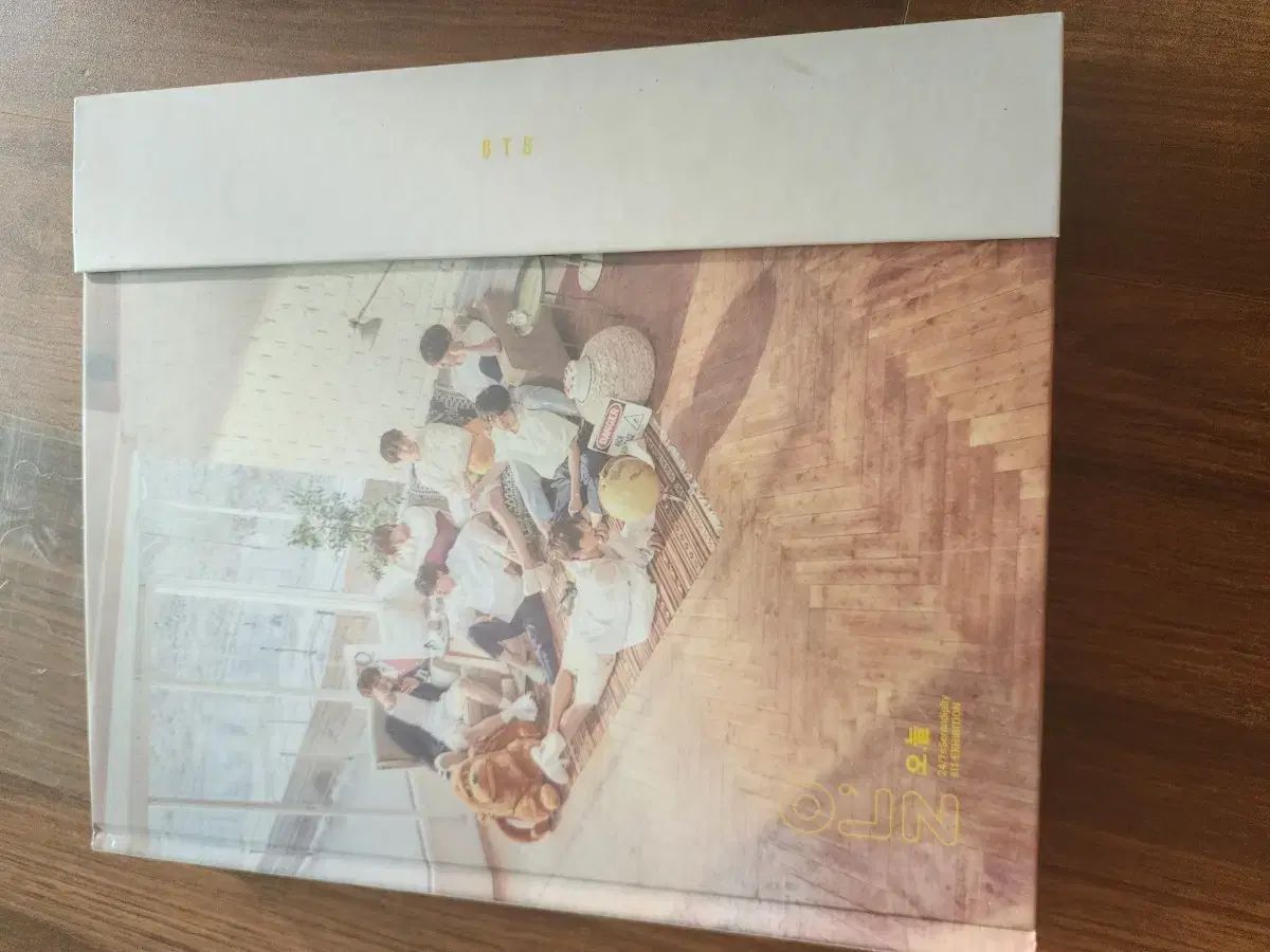 BTS 防弾少年団 バンタン 展示会図録