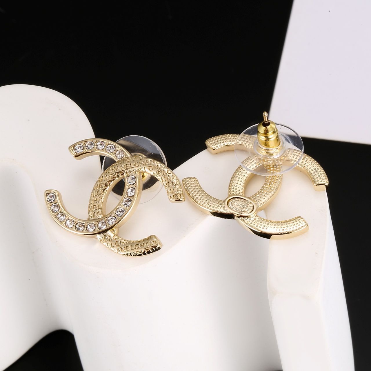 ⭐︎christmas価格⭐︎CHANEL イヤリング シャネル(CHANEL)シャネル ピアス 星 B24C ピアス ジュエリー