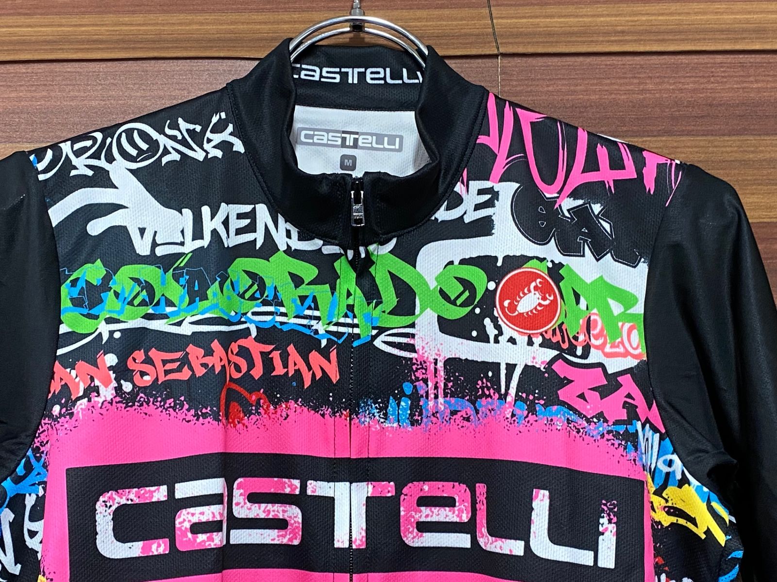 Castelli Graffiti Windstopper ジャケット M 【公式通販 Castelli Graffiti Windstopper ジャケット M 【公式通販