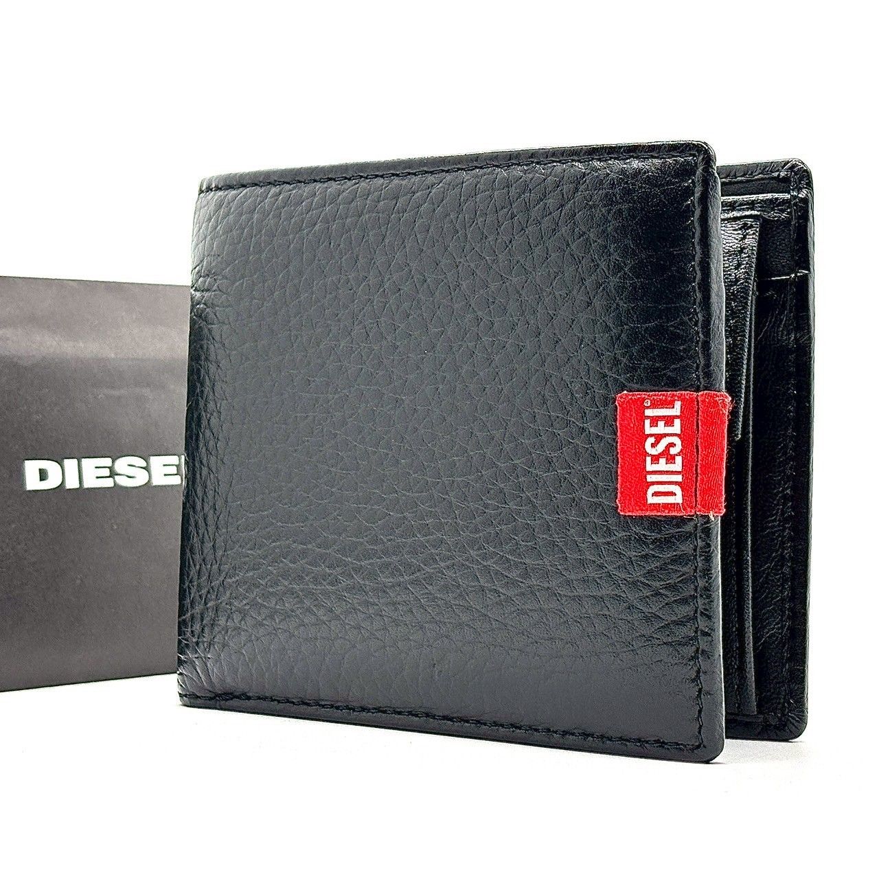 DIESELの個性を手元に✨】 DIESEL ディーゼル 二つ折り財布 レザー 