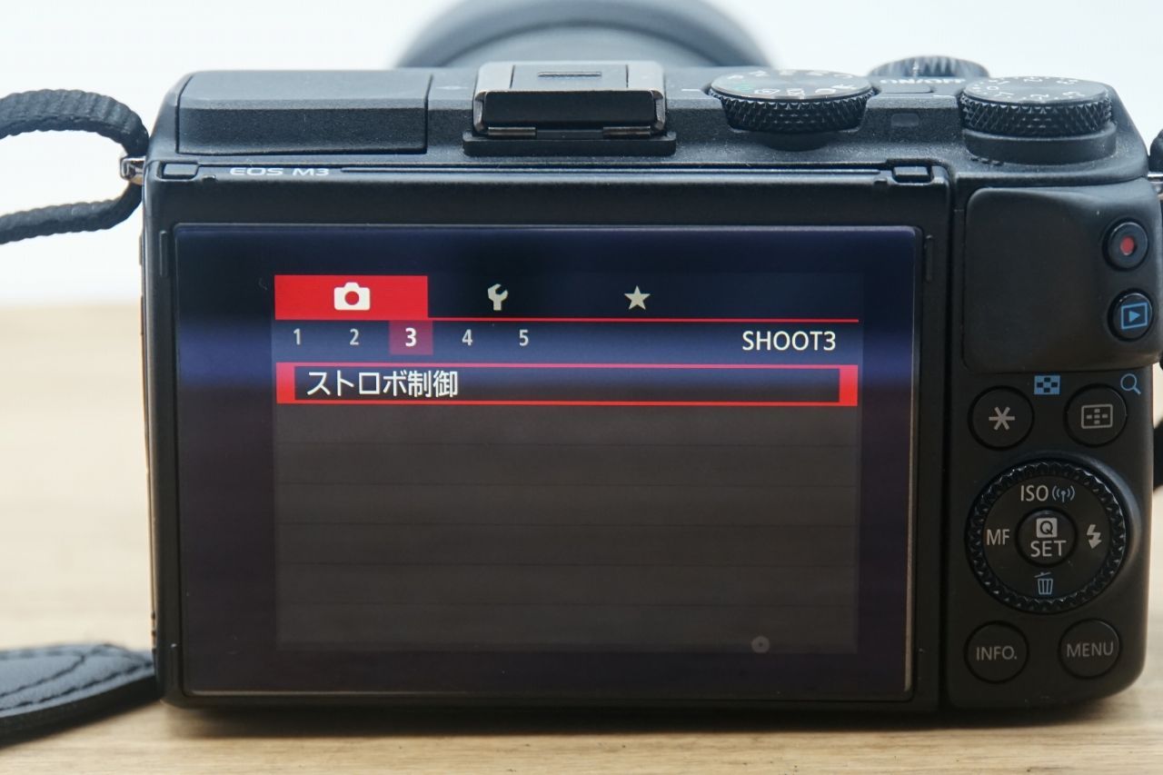 9517 美品 Canon EOS M3 + EF-M 18-55mm - メルカリ