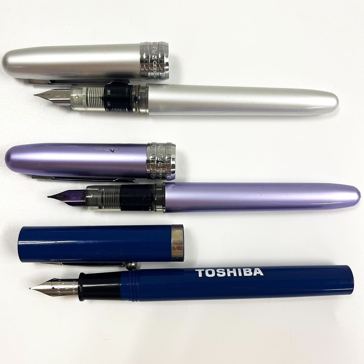 Pilot- parker ボルペン３個セット Amazon.com : PARKER 2183964 Multi-functional Sonnet Pearl