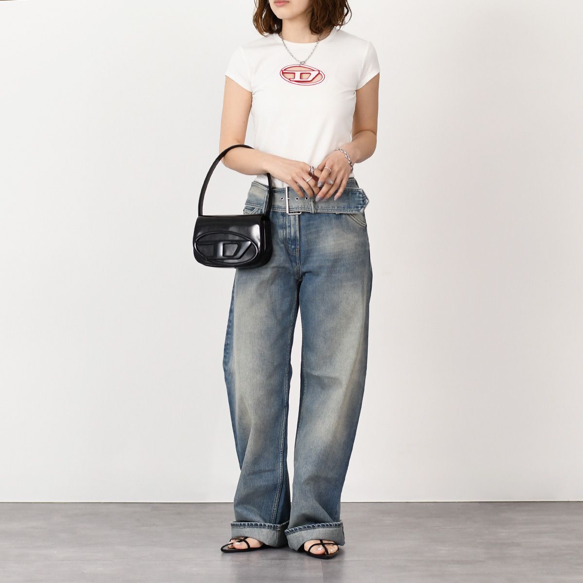 全品5%OFFクーポン☆31日迄☆ DIESEL ディーゼル A06268 0AFAA 100 T-ANGIE スリムフィット 半袖 Tシャツ レディース DIESEL 全品5%OFFクーポン☆31日迄☆ ディーゼル A06268 0AFAA