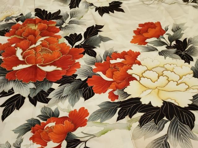 平和屋着物□豪華振袖 駒刺繍 草花文 金彩 正絹 逸品 AAAV7603nf
