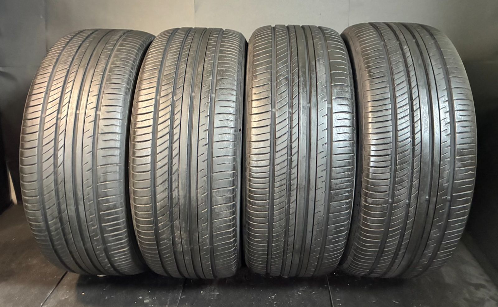 製 約8～8.5分山 ヨコハマ YOKOHAMA アドバン ADVANdB V552 245 45R19 4本 h_296