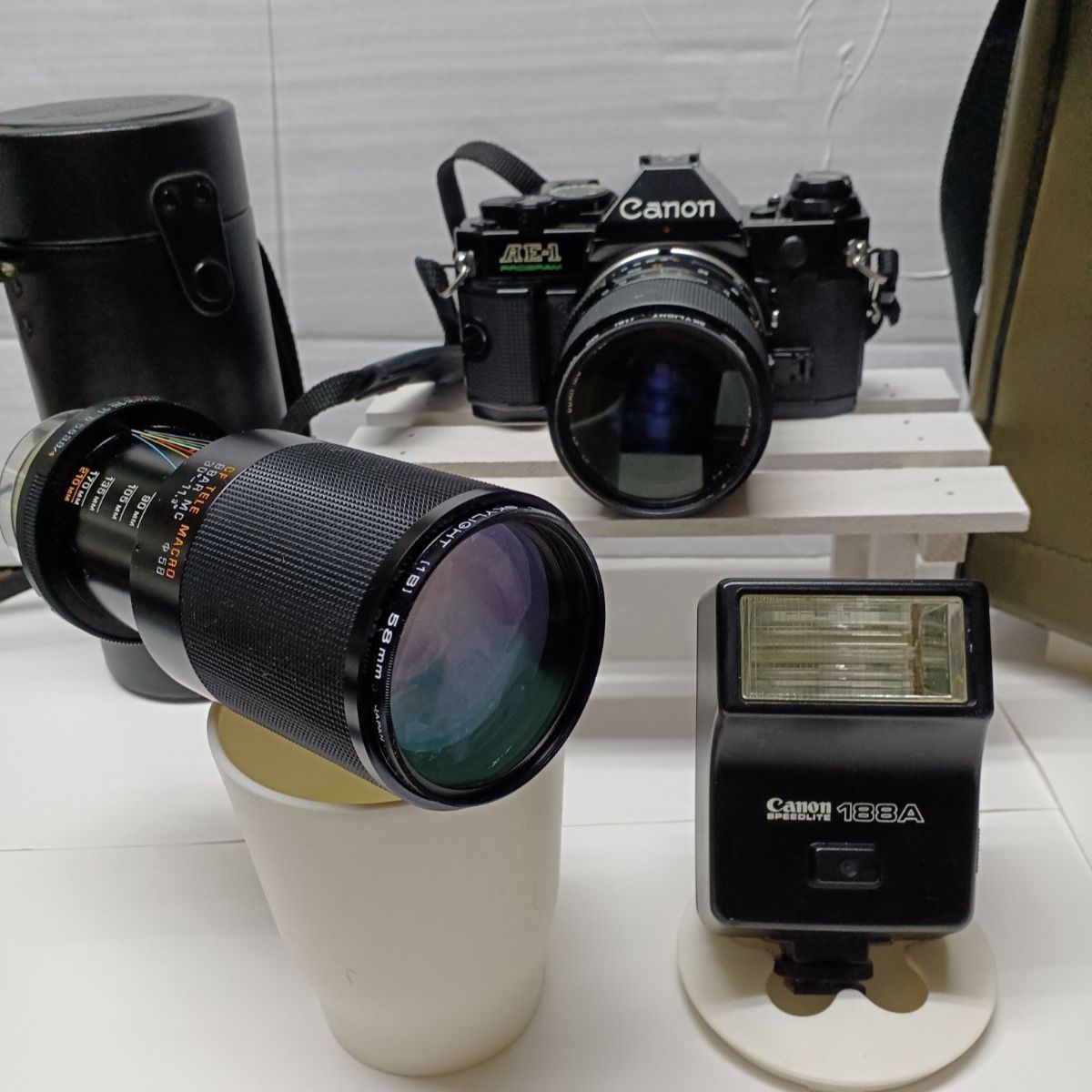 お値下げしました。キャノン一眼レフカメラセット - メルカリ 