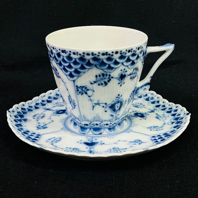 堀口硝子 須田秀石作 備前形徳利 ・切立盃 瑠璃被せ 籠目紋 江戸