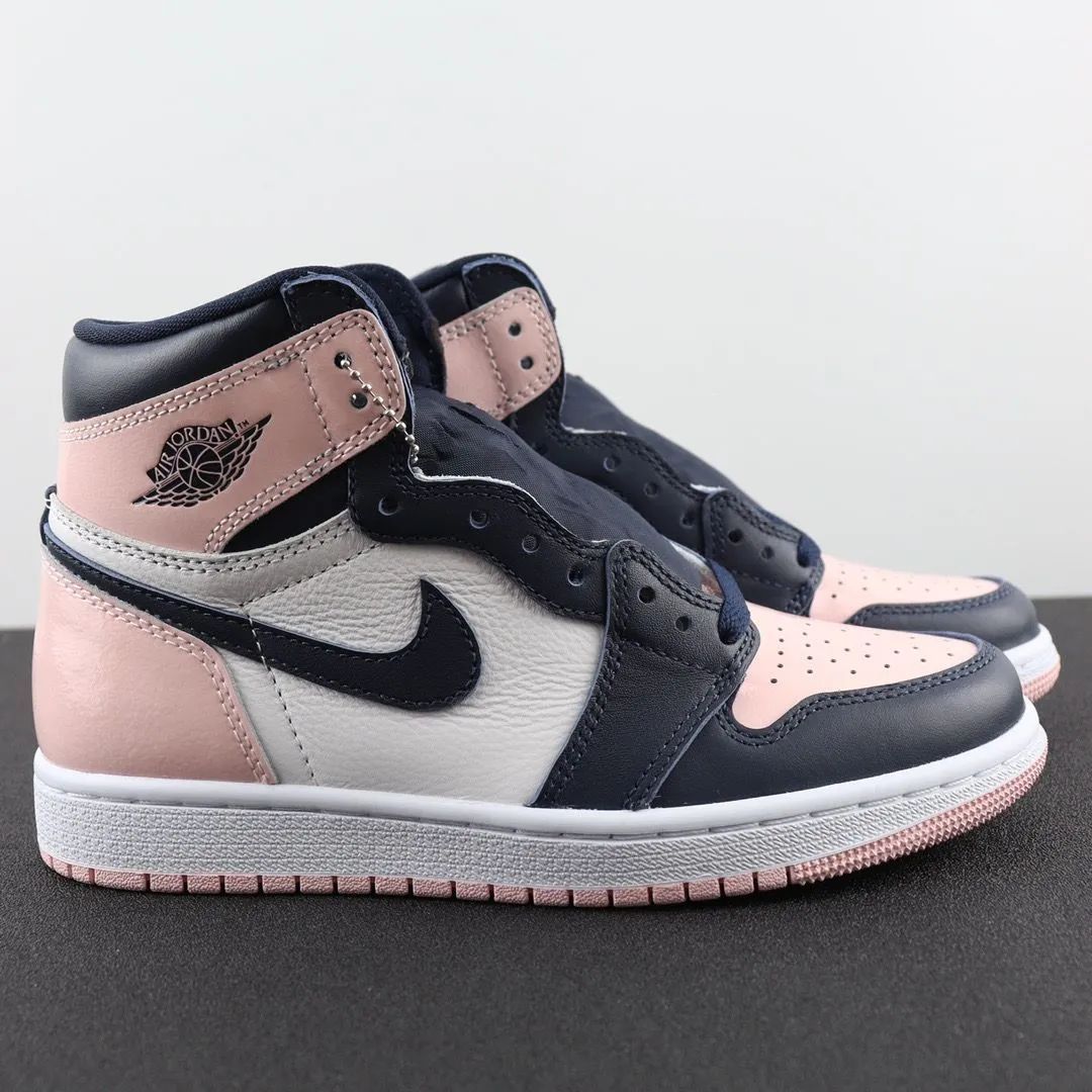 新品未使用 男女兼用 Nike WMNS Air Jordan 1 High OG SE 