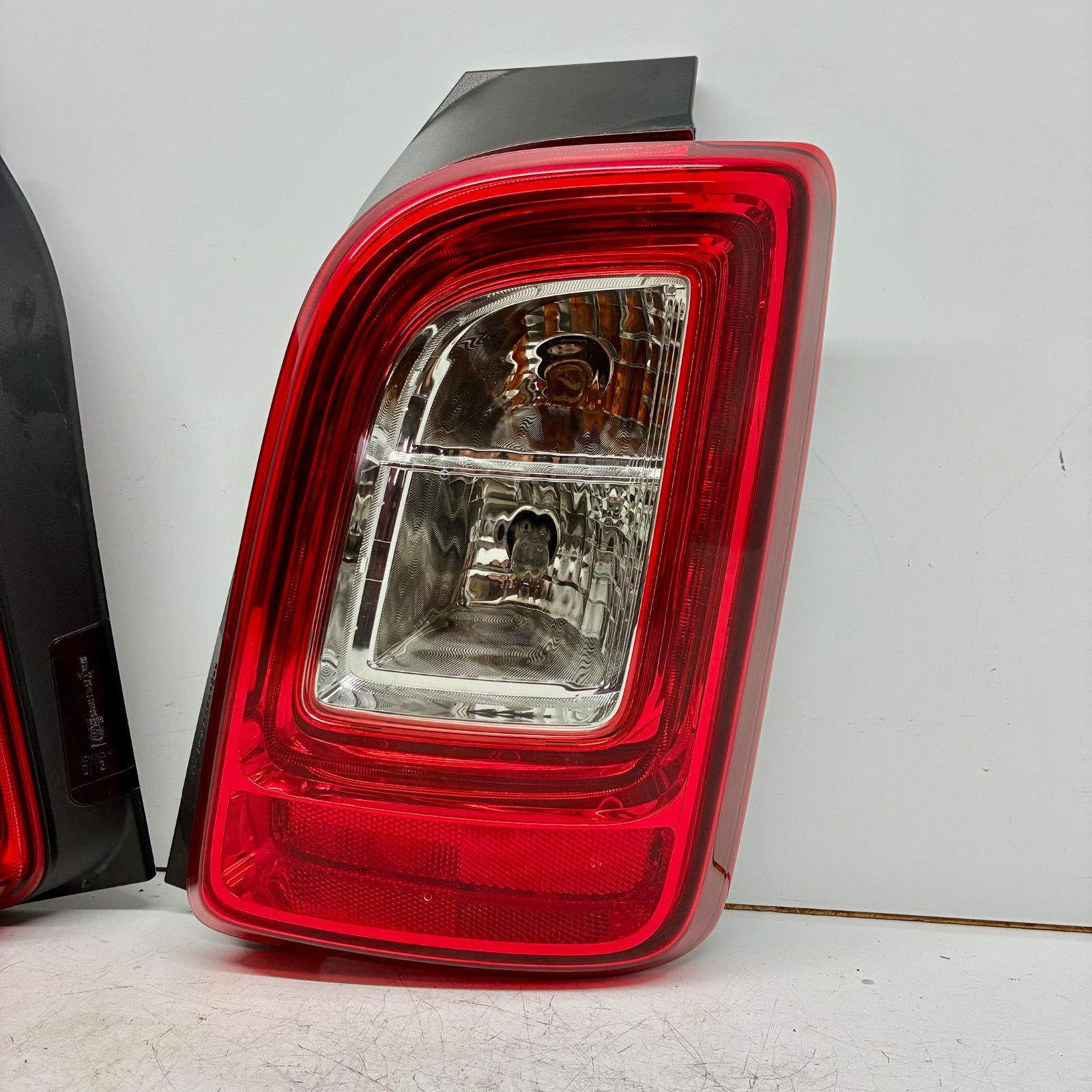 コーティング済 ホンダ JG1 JG2 Nワン N-ONE テールライト ランプ レンズ 左右セット LR LED 点灯 済 ICHIKOH D112 P71565