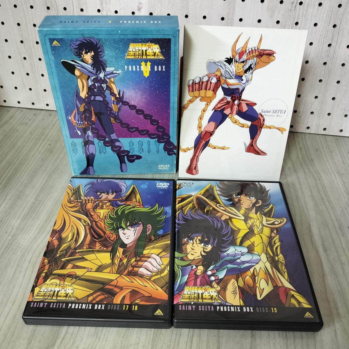 【国内正規総代理店アイテム】 3枚組中2枚セット DVD 18欠 V フェニックスBOX 聖闘士星矢 アニメ