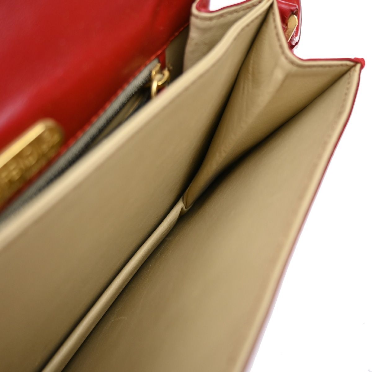 FENDI フェンディ