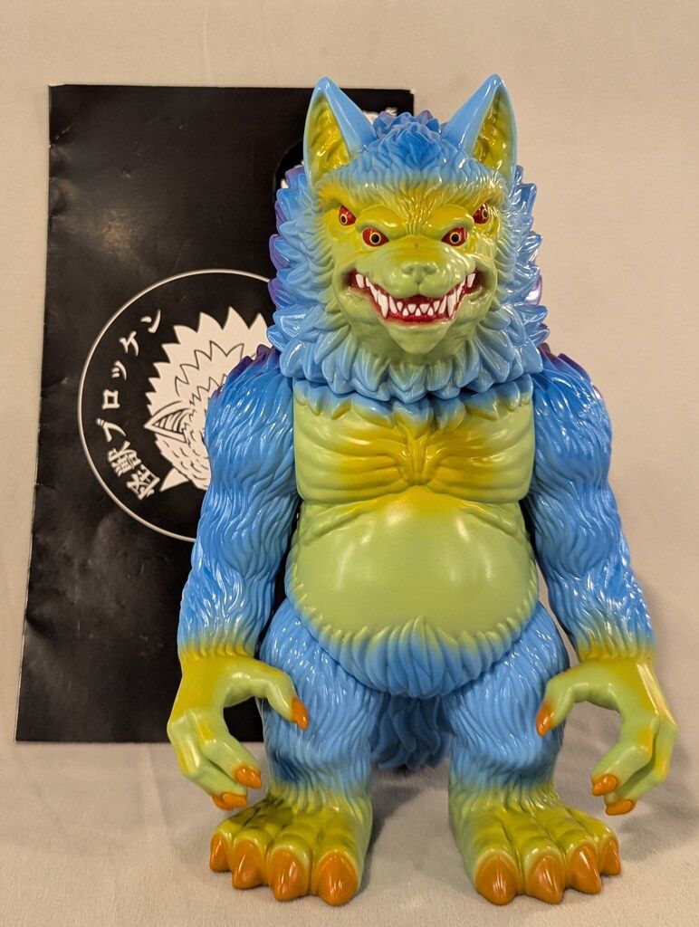 PATHFINDER VINYL TOYS 怪獣 ブロッケン 2期カラー - メルカリ