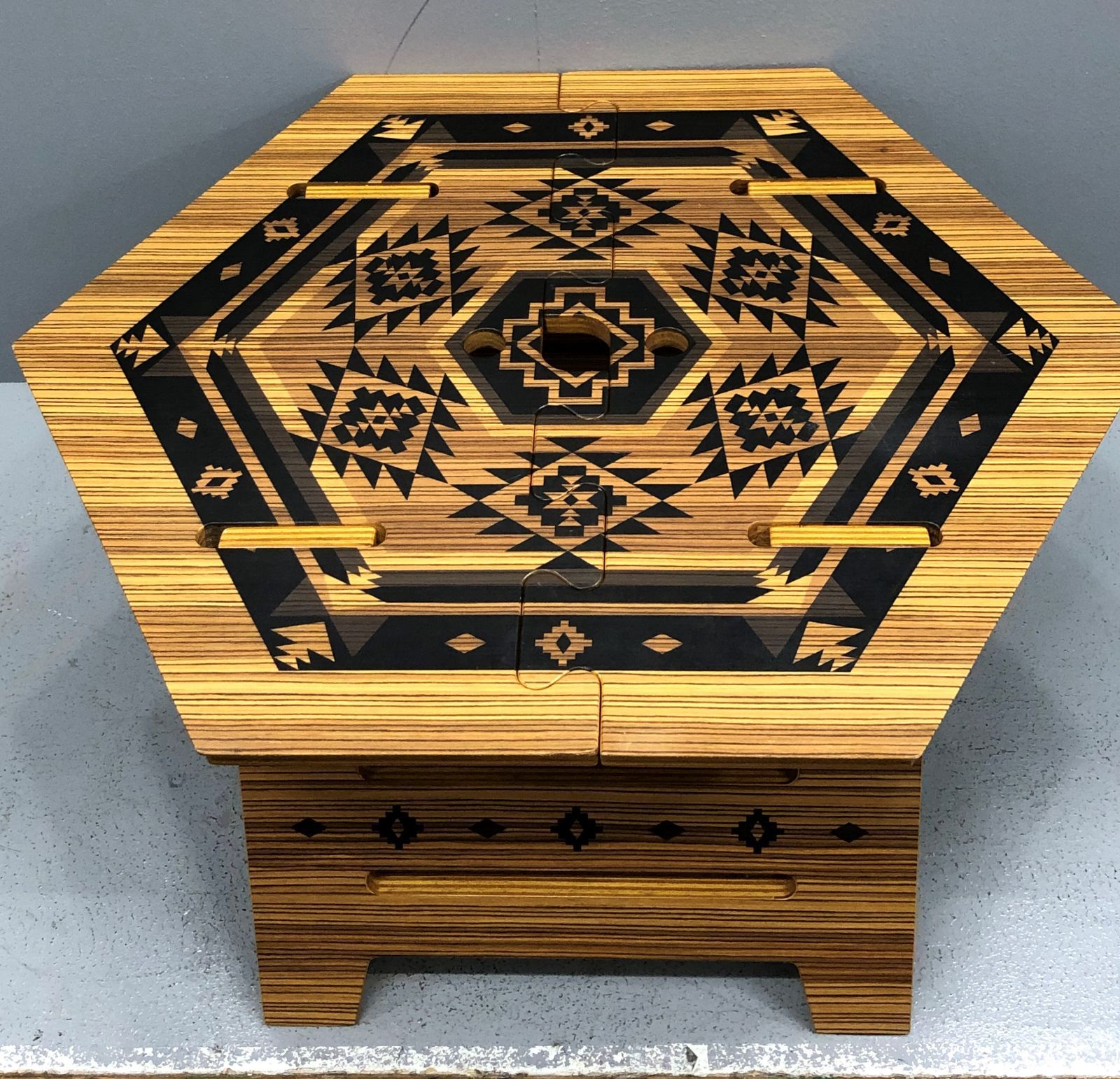 TheArth ざぁ〜すヘキサテーブル TheArth ざぁ〜ッス ヘキサテーブル 【公式通販】