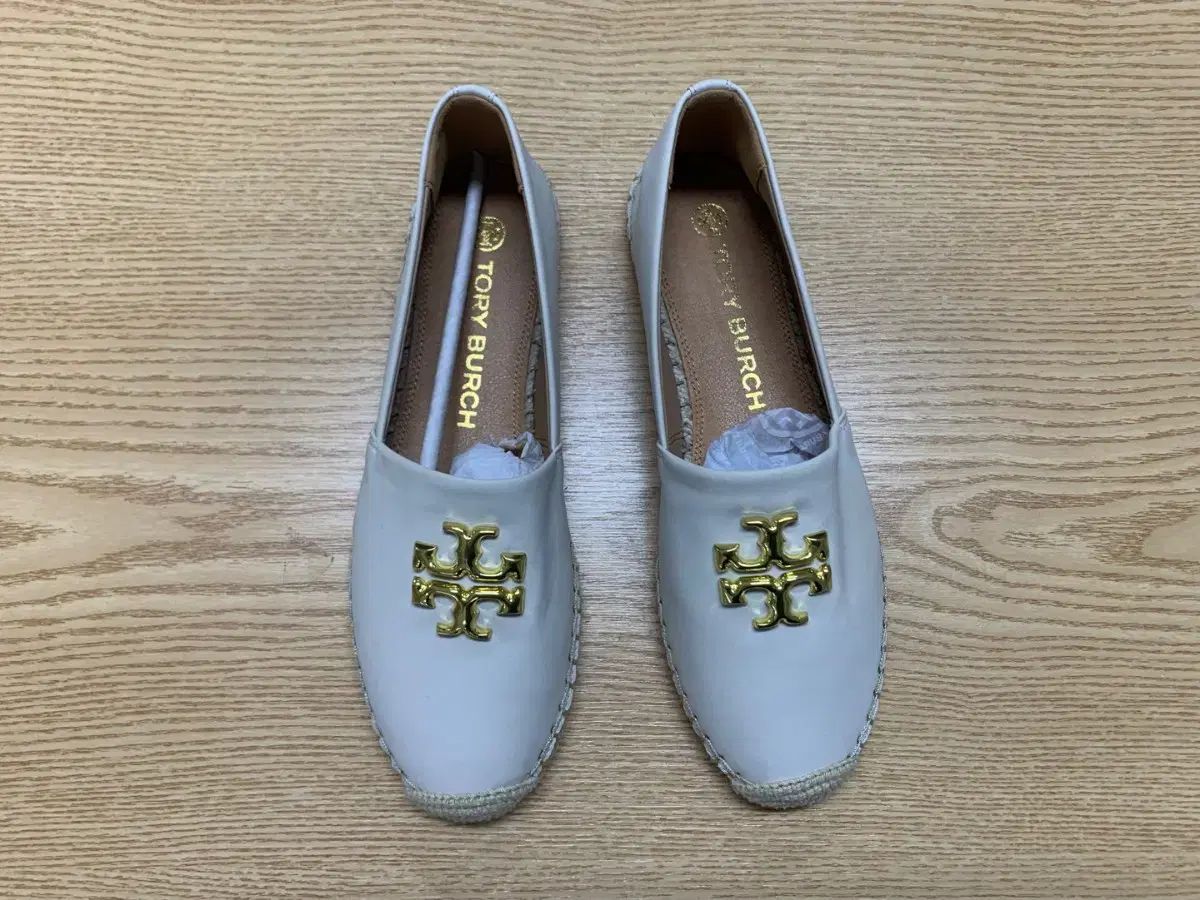 新品　6M　トリーバーチ　フラットシューズ　キルティング　ミュール　パンプス トリーバーチフラットシューズ TORYBURCH キルティング 6M シューズ
