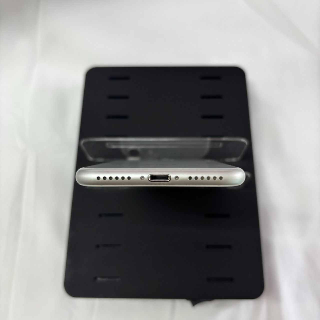 Apple iPhone 7 シルバー simフリー ジャンク 57 - メルカリ