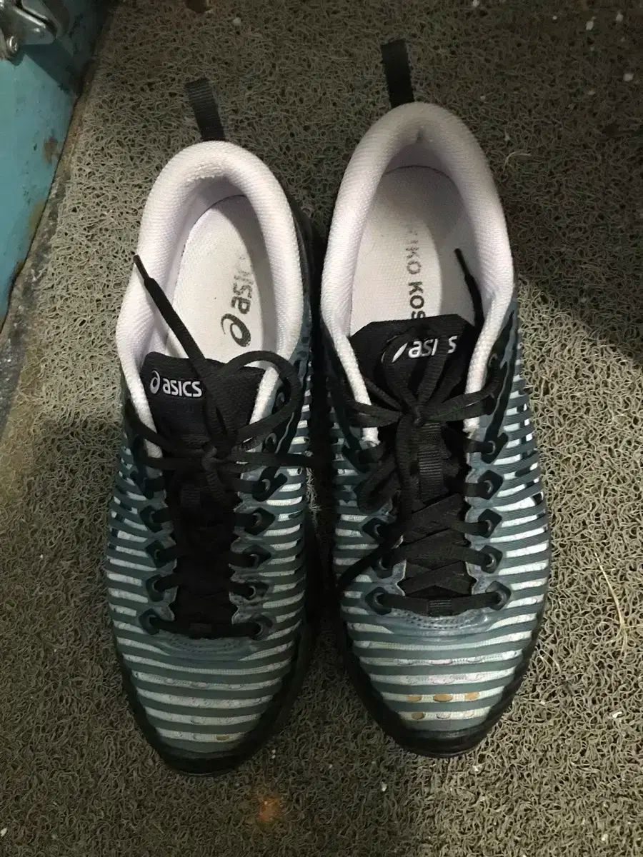 Asics(アシックス) キコ ゼルデルバ 1 ムラサキ 270
