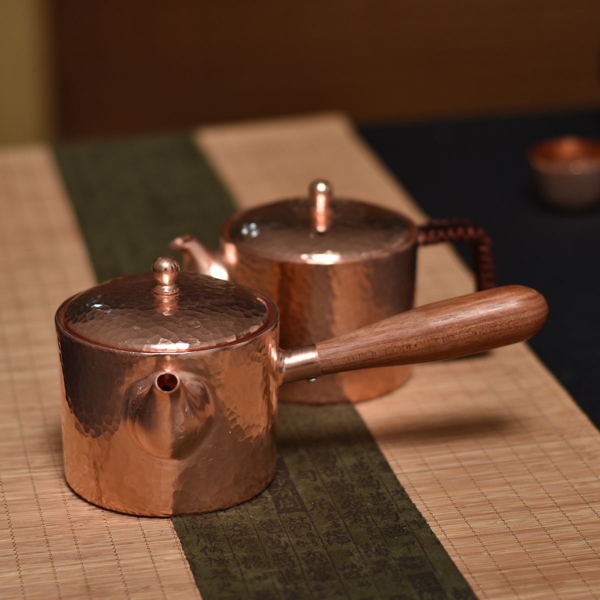 骨董 時代ガラス 希少 凌ぎグラス縞コップ 水飲みコップ ウランガラス