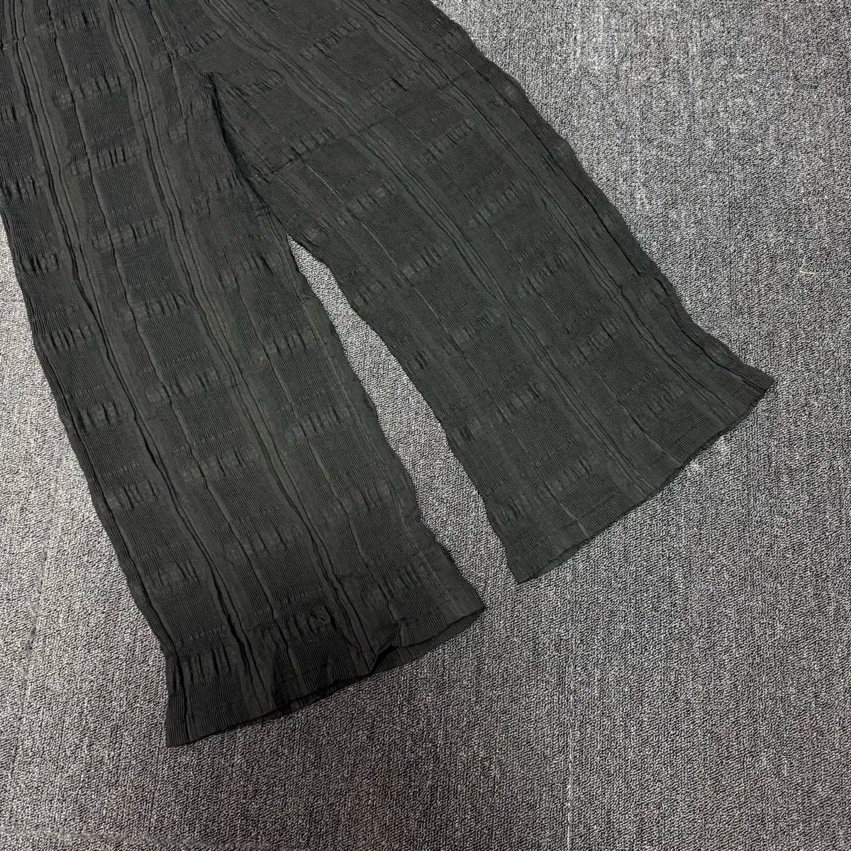 MIYAKE イッセイミヤケ