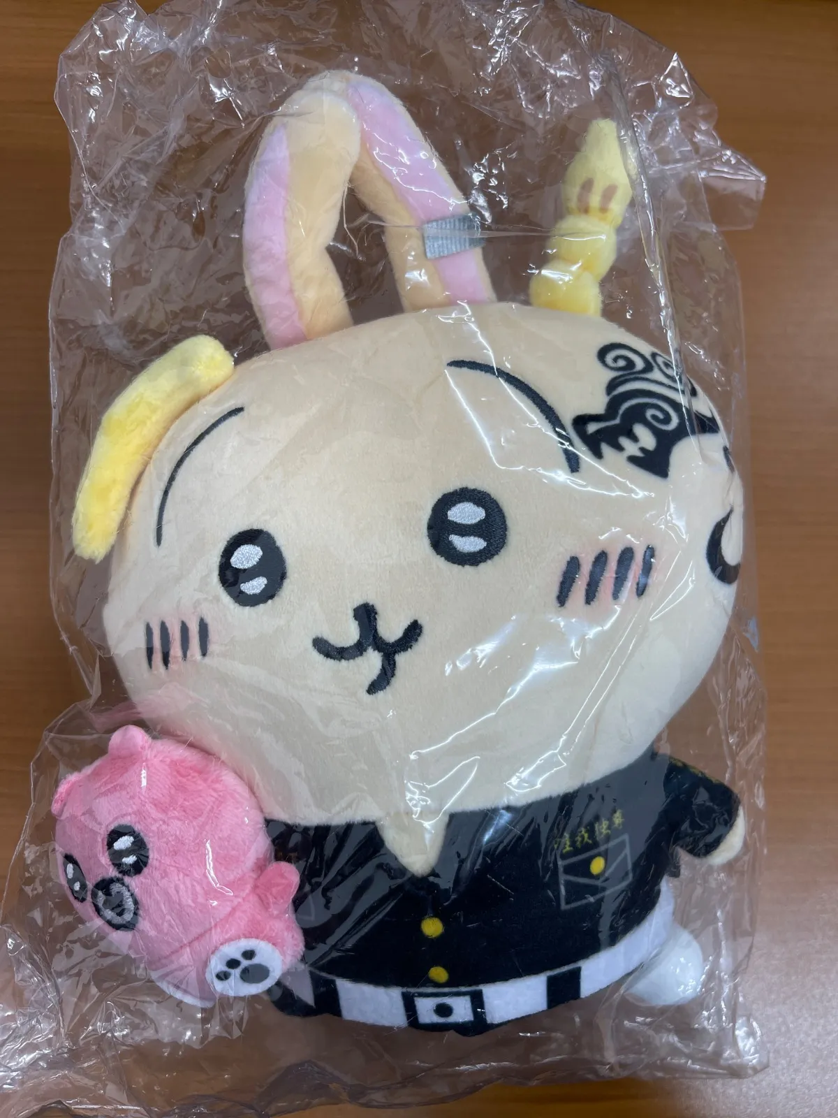 ちいかわ　東京卍りべんじゃ〜ず×血威華我　ぬいぐるみ　うさぎ　ドラケン ちいかわ 東京卍リベンジャーズ コラボ ぬいぐるみ 血威華我