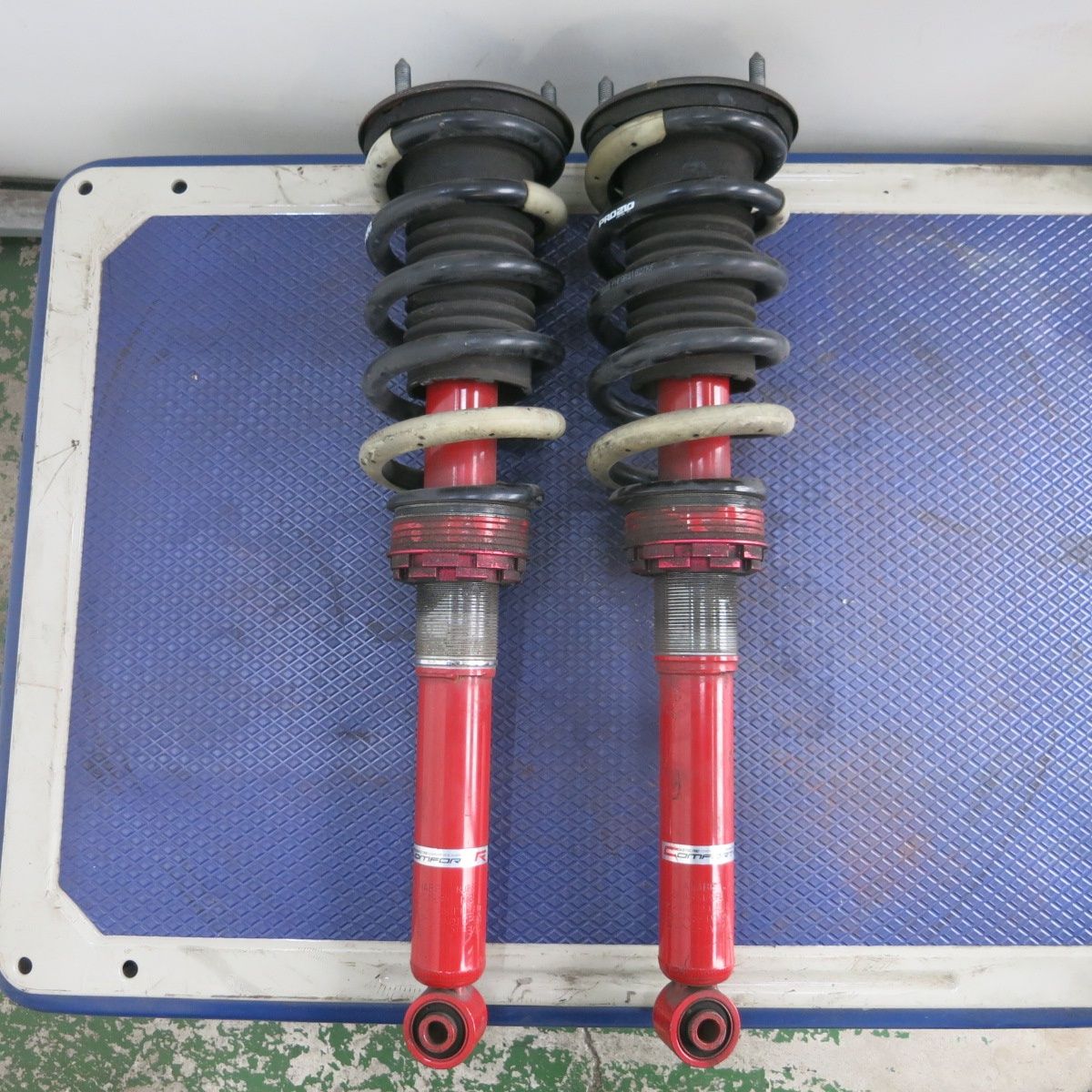 ◆クラウン GRS182 レクサス IS GSE20 Tanabe サスペンション MJ23 EB1GRS182FR EB1GRS182FL フロントのみ 車高調 タナベ 現状品◆