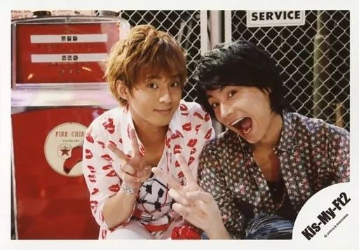 Kis-My-Ft2＆King & Prince 落下物セット Kis-My-Ft2のフリマアイテム一覧