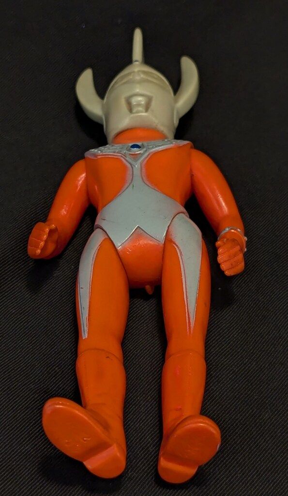 コスモリキッド 赤成型 ミドルサイズ ソフビ ツインテール ピンク成型