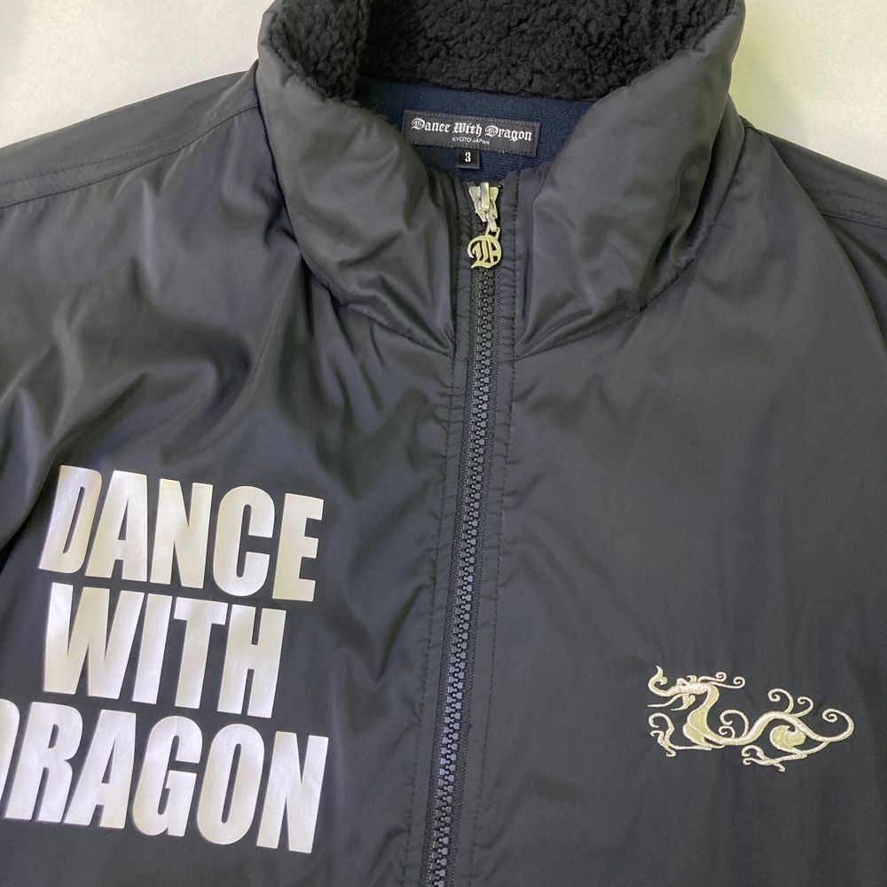 サイズ 3 DANCE WITH DRAGON ダンスウィズドラゴン ネックボア 中綿 ジップジャケット ブラック系 240101472341 ゴルフウェア メンズ ストスト LLC-HASEGAWATOSO_COM
