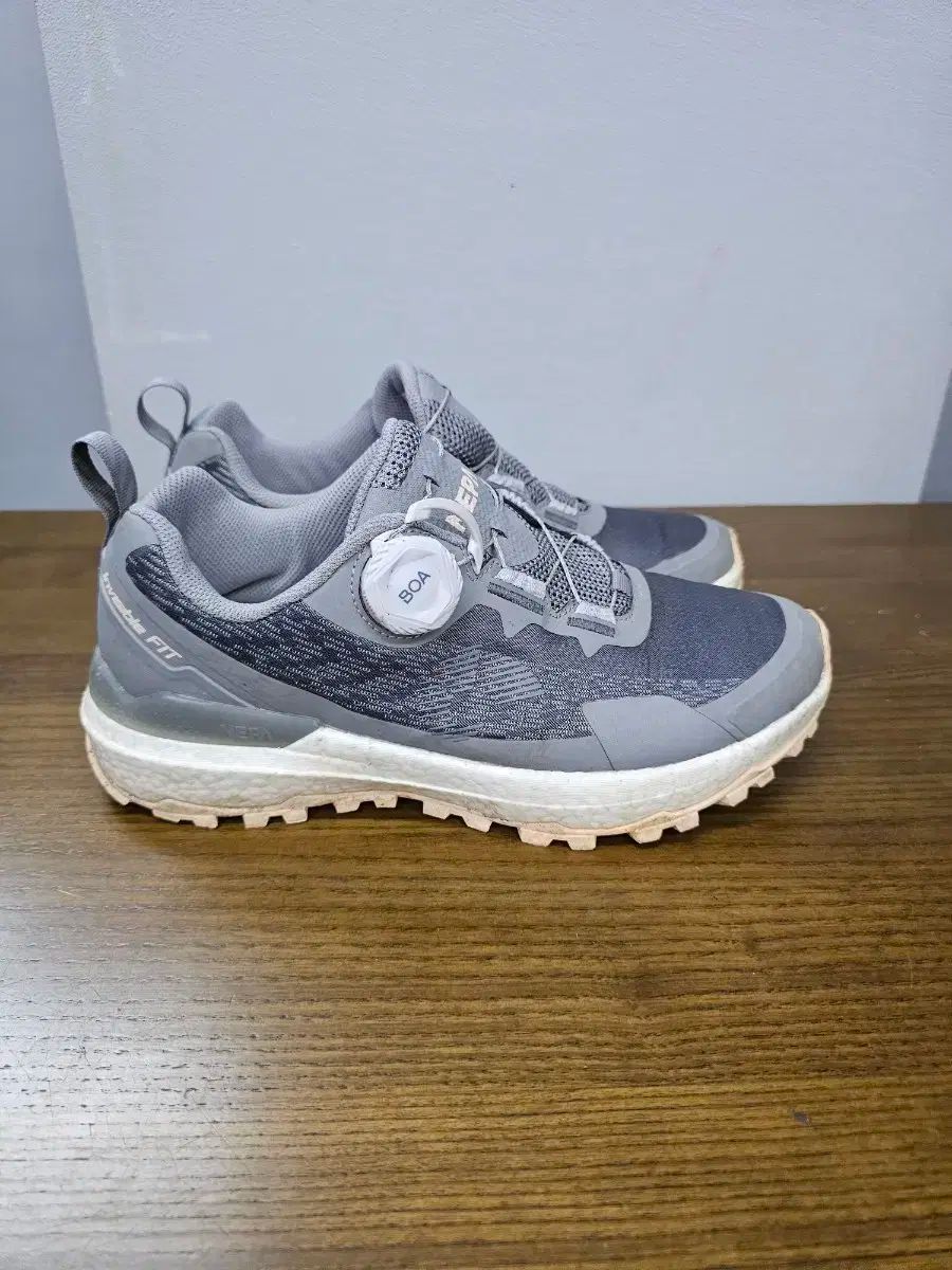 NEPA ネパ GORE-TEX ゴアテックス BOA 登山靴